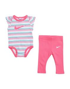 Комплекты Nike