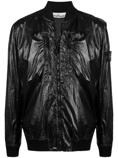 Stone Island бомбер с жатым эффектом и окантовкой в рубчик