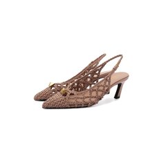 Кожаные туфли Valentino Garavani Roman Stud Valentino
