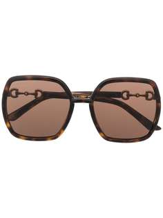 Gucci Eyewear солнцезащитные очки в массивной оправе с декором Horsebit
