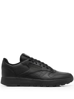 Maison Margiela кроссовки Tabi из коллаборации с Reebok