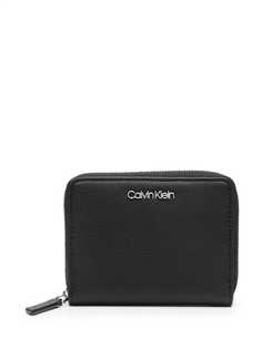 Calvin Klein кошелек с круговой молнией