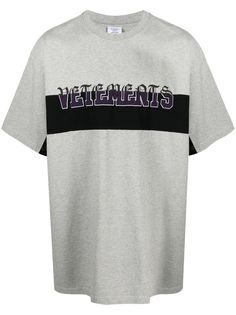 VETEMENTS футболка с короткими рукавами и логотипом
