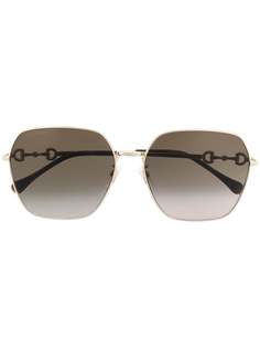Gucci Eyewear массивные солнцезащитные очки с декором Horsebit