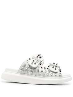 Alexander McQueen сандалии Oversized с заклепками