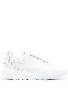 Alexander McQueen кроссовки Court с заклепками