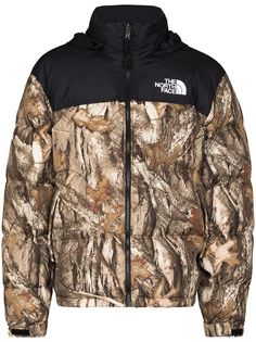 The North Face пуховик Nuptse Camo Forest