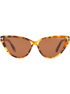 TOM FORD Eyewear солнцезащитные очки в оправе кошачий глаз черепаховой расцветки