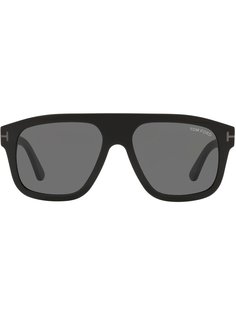 TOM FORD Eyewear солнцезащитные очки в массивной оправе