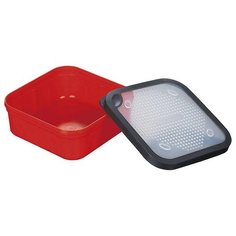 Коробка для приманок для рыбалки MIKADO UAC-G017 17х17х6.7 см красный