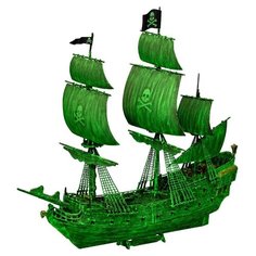 Сборная модель парусника Корабль-призрак, светящийся в темноте, 1:150 Revell