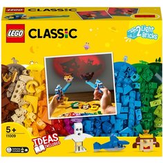 Конструктор LEGO Classic 11009 Кубики и освещение