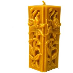 Свеча из воска"Лилии"