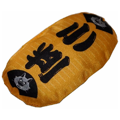 Игрушка с бутонами кошачьей мятой Japan Premium Pet в виде игрушки-амулета, с функцией чистки зубов.