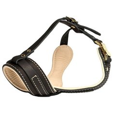 Намордник для собак Gripalle с мягкой подкладкой, обхват морды 20-27 см черный/бежевый