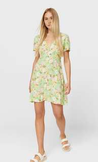 Stradivarius Короткое Платье С Цветочным Принтом И Пуговицами Желтый L
