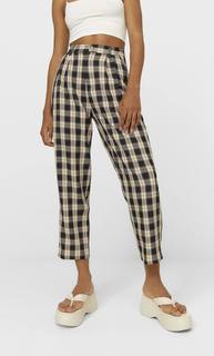 Stradivarius Брюки Свободного Кроя В Клетку Черный 36