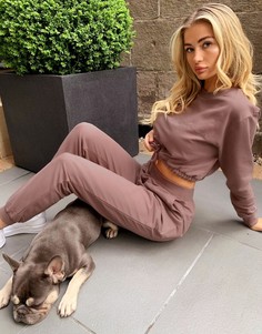 Спортивный костюм с коротким свитшотом и джоггерами ASOS DESIGN-Коричневый