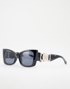 Широкие черные солнцезащитные очки «кошачий глаз» с декором в виде монеты на дужке River Island-Черный