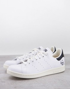 Кремово-серые кроссовки adidas Originals Sustainable Stan Smith-Белый