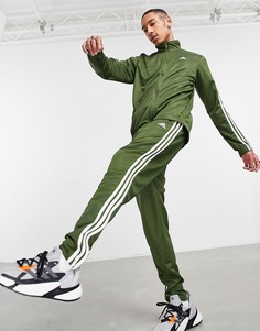 Спортивный костюм цвета хаки с 3 полосками adidas Training Tiro-Зеленый цвет