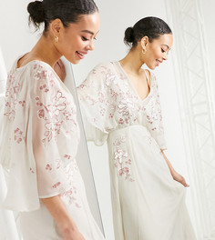 Кремовое платье макси с кейпом и вышивкой ASOS DESIGN Tall-Желтый