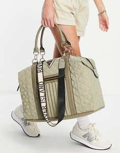 Стеганая спортивная сумка из атласного материала светло-зеленого цвета River Island-Зеленый