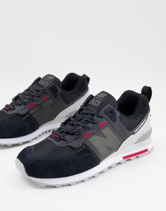 Черные кроссовки с красными вставками New Balance 574-Черный цвет