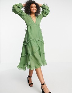 Ярусное платье миди цвета хаки с оборками и кружевной отделкой ASOS DESIGN-Зеленый цвет