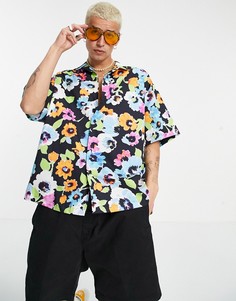 Oversized-рубашка прямого кроя со сплошным ярким цветочным принтом и отложным воротником ASOS DESIGN-Черный