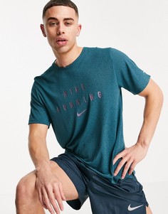 Бирюзовая футболка Nike Running Run Division Miler-Зеленый цвет