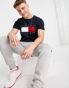 Темно-синяя футболка с ярусным логотипом-флагом Tommy Hilfiger-Темно-синий