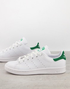 Белые кроссовки с зеленой накладкой из экологичных материалов и ремешками adidas Originals Stan Smith-Белый