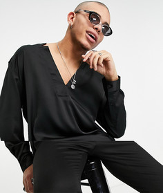 Атласная oversized-рубашка без застежки с V-образным вырезом и разрезом на вороте ASOS DESIGN-Черный цвет