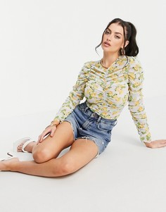 Желтый лонгслив со сборками по всей поверхности и цветочным принтом ASOS DESIGN-Многоцветный