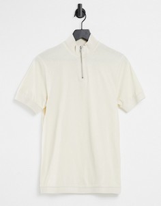 Бежевая строгая футболка с высоким воротом на молнии и кромкой в рубчик ASOS DESIGN-Светло-бежевый