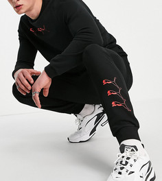 Черные джоггеры с повторяющимся логотипом Puma – эксклюзивно для ASOS-Черный