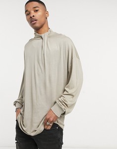 Бежевый лонгслив в стиле oversized из вискозы с отделкой на воротнике ASOS DESIGN-Светло-бежевый