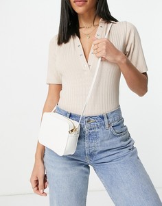Белая сумка через плечо с эффектом крокодиловой кожи ASOS DESIGN-Белый