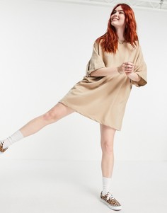 Бежевое трикотажное oversized-платье с короткими рукавами Bershka-Светло-бежевый