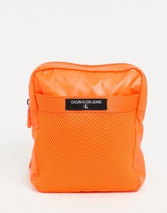 Маленькая сумка оранжевого цвета с ремешком через плечо Calvin Klein Jeans-Оранжевый цвет