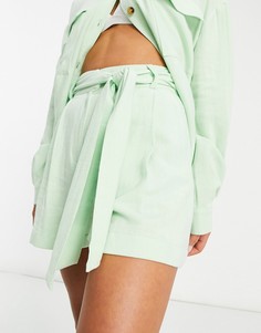 Белые льняные шорты цвета зеленого яблока с завязкой на поясе ASOS DESIGN-Зеленый цвет