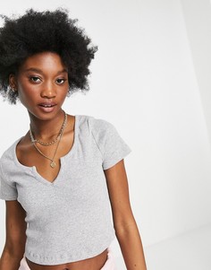 Серый меланжевый кроп-топ приталенного кроя с разрезом у горловины ASOS DESIGN
