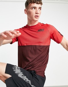 Бордовая футболка Nike Dri-FIT-Красный