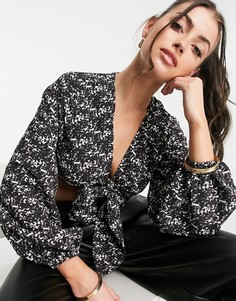 Блузка с завязками на спереди и абстрактным принтом (от комплекта) Pretty Lavish Cecile-Черный цвет