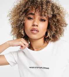 Белая футболка бойфренда с логотипом The North Face – эксклюзивно для ASOS-Белый