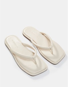 Кремовые шлепанцы с перемычкой между пальцами и мягкой подкладкой Bershka HOLD FOR MARKETING-Белый
