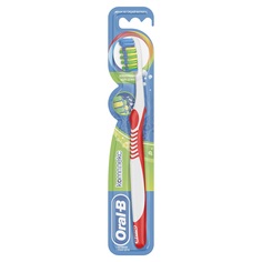 Зубная щетка Oral-B Комплекс Антибактериальная 40 средняя 1 шт