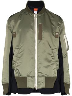 Sacai бомбер со вставками из коллаборации с MA-1