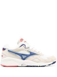 Mizuno массивные кроссовки со вставками